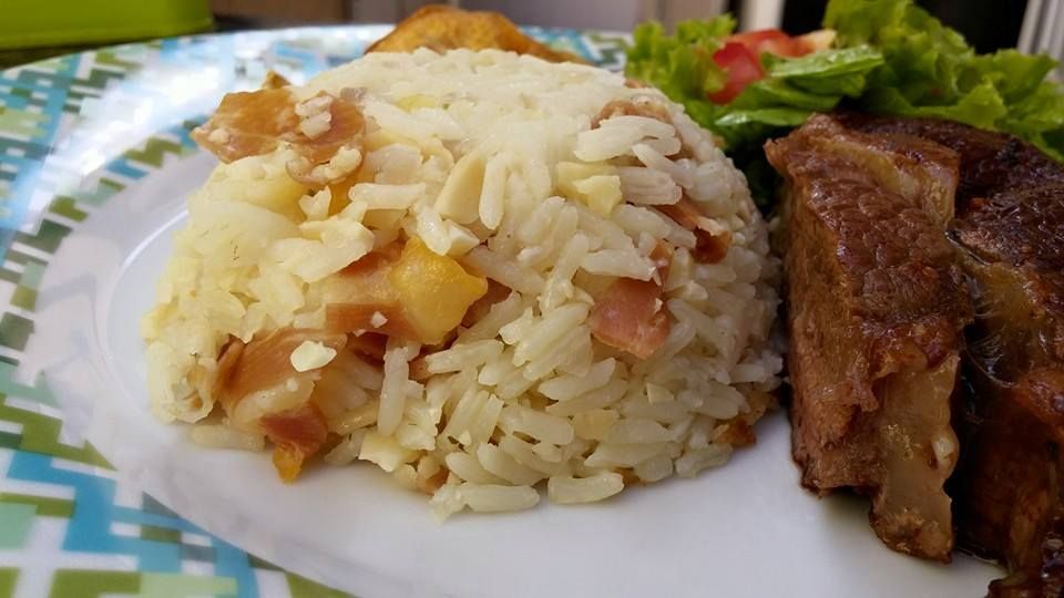 Arroz com amêndoas e parma