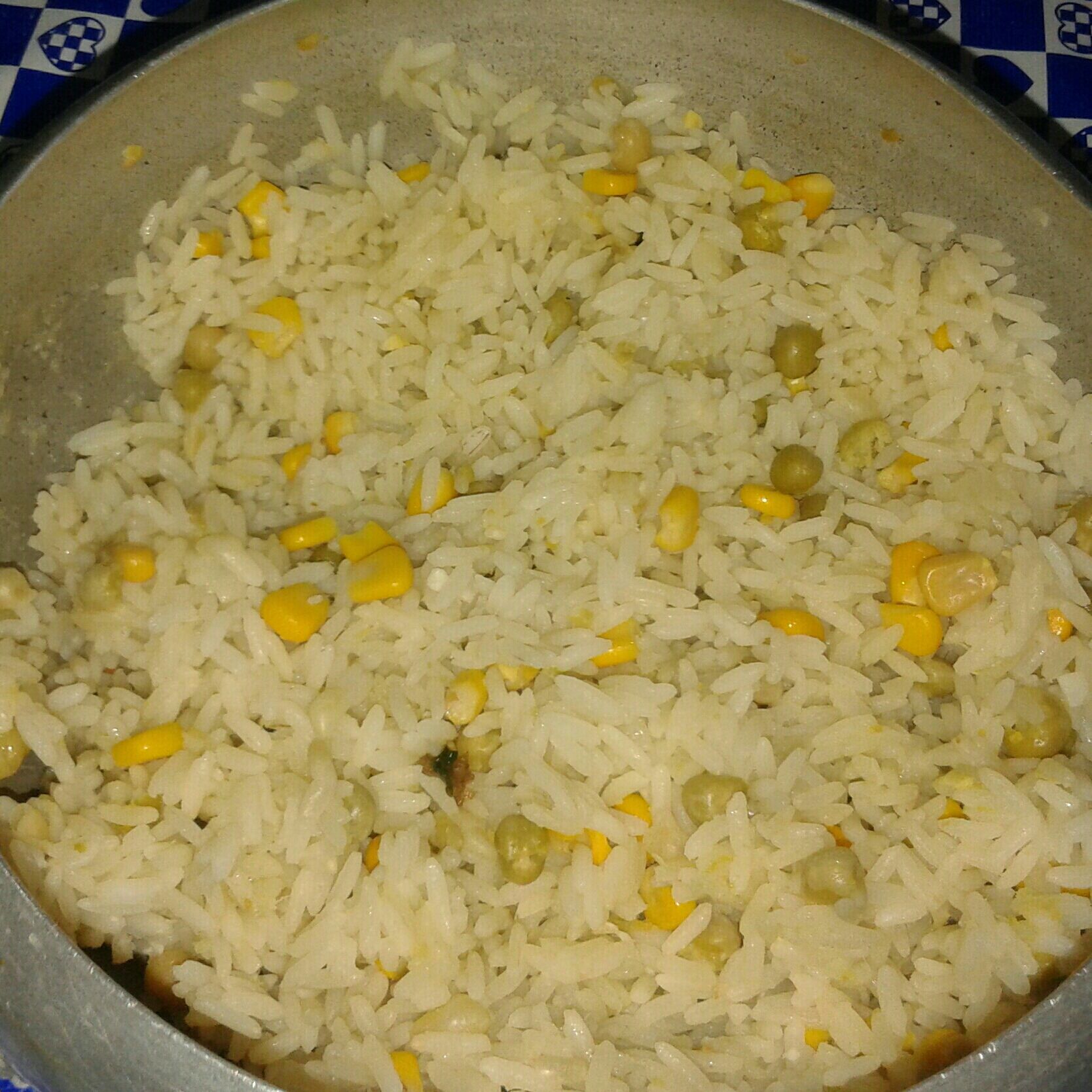 Arroz com legumes rápido