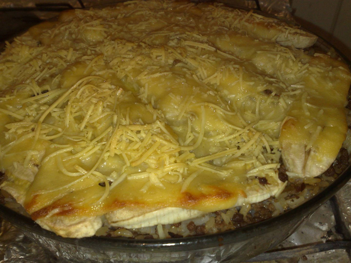 Arroz de forno com banana e carne moída