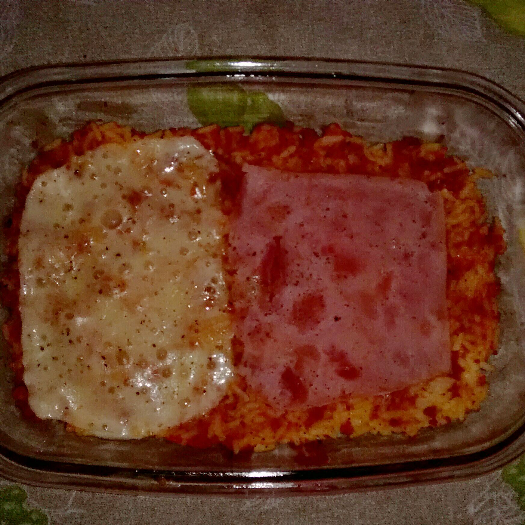 Arroz de forno com linguiça