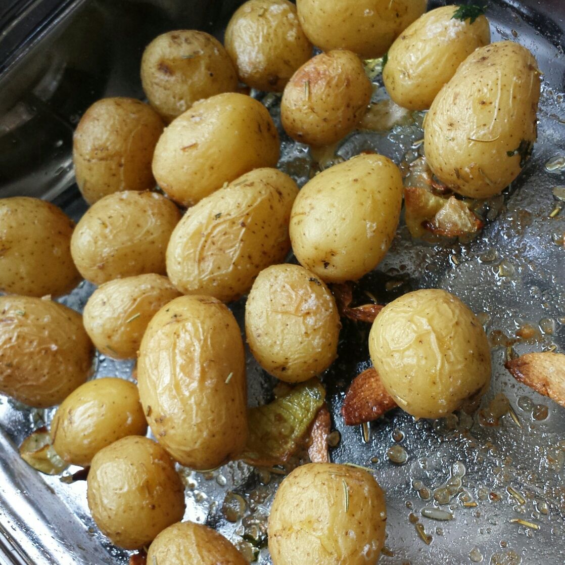 Batata bolinha ao forno