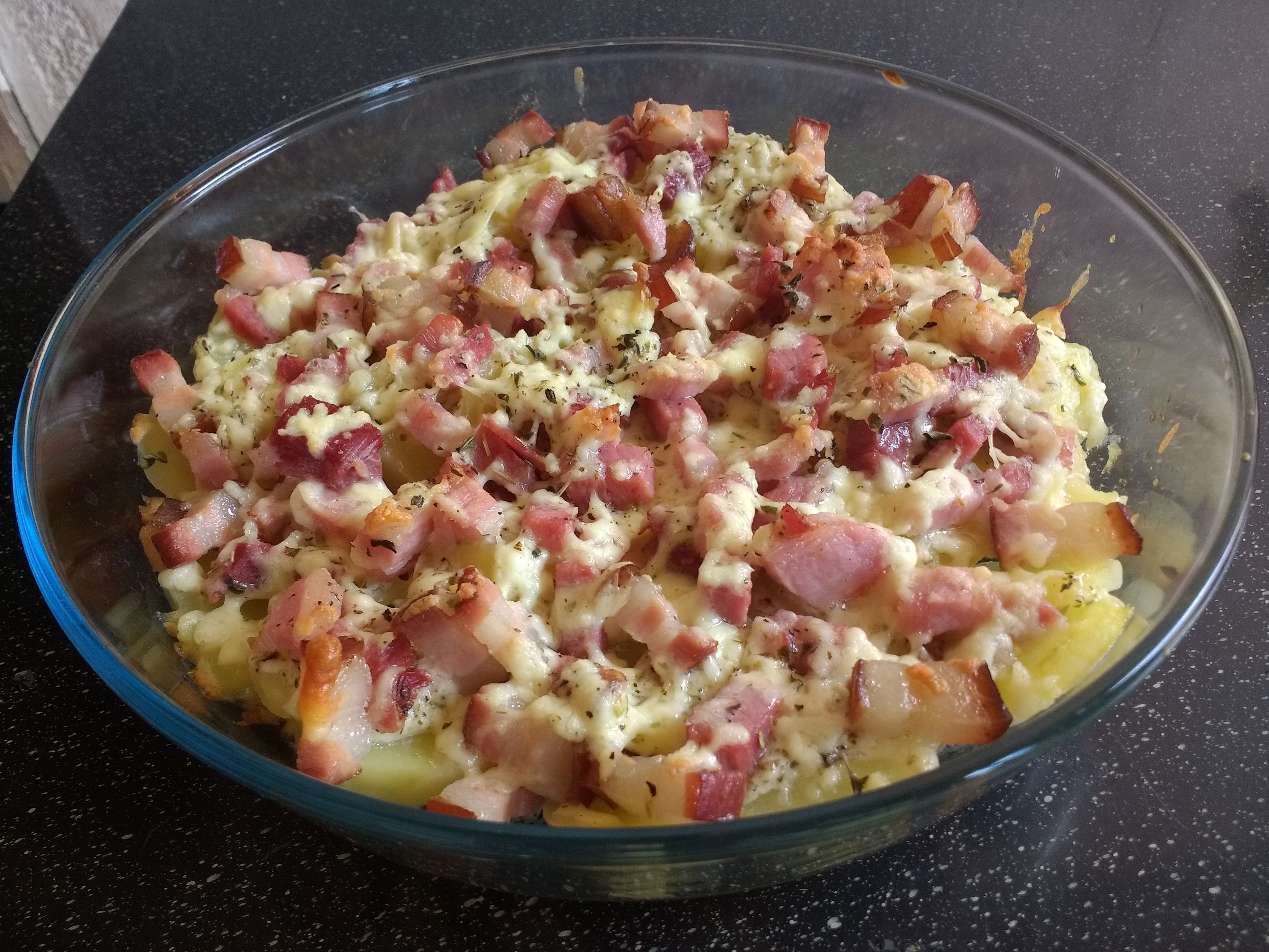 Batata com bacon ao forno