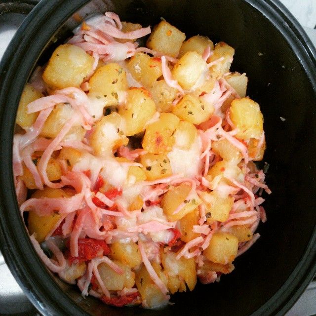 Batata sauté com presunto e tomate seco