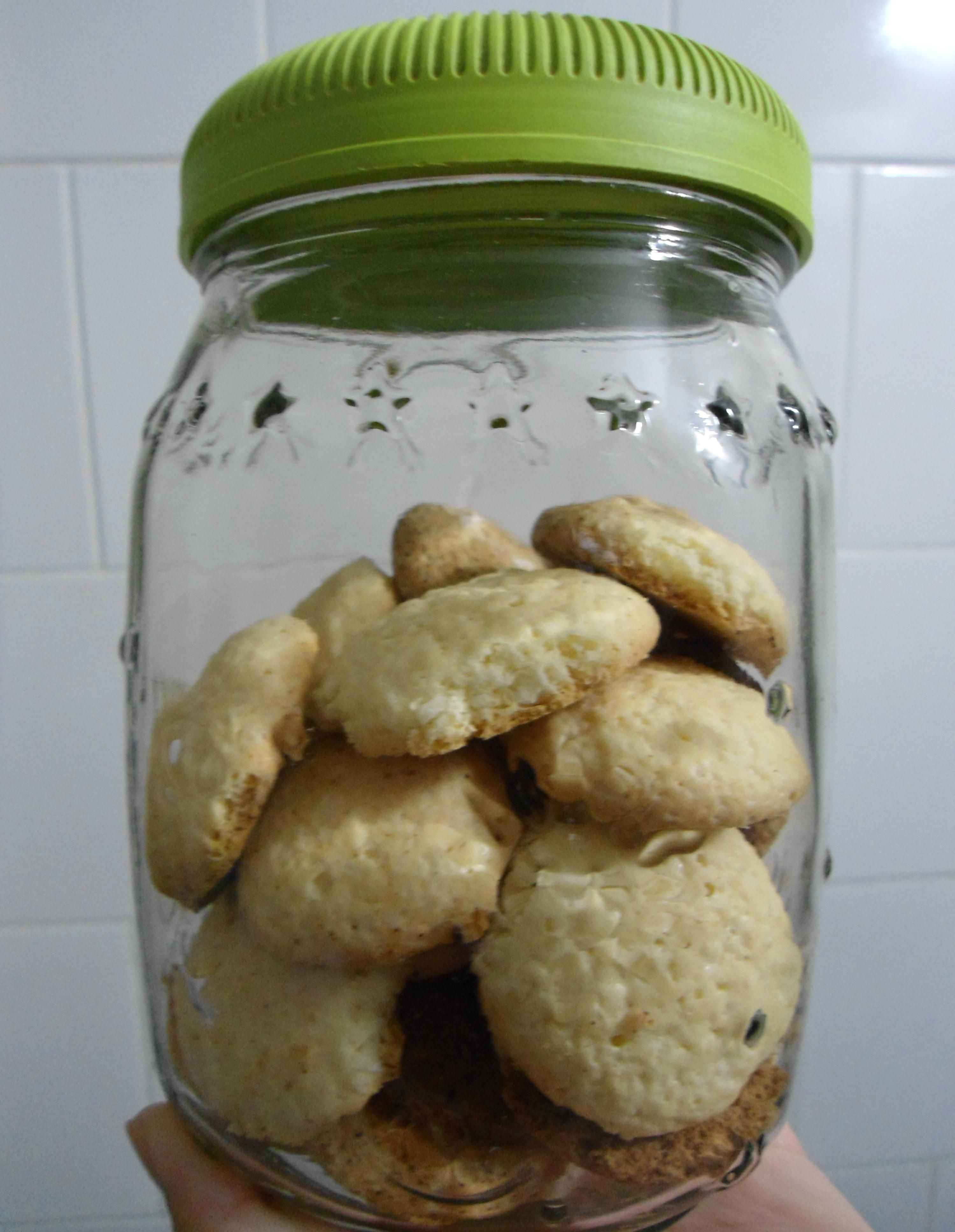 Biscoitos de maisena (crocante e derrete na boca)