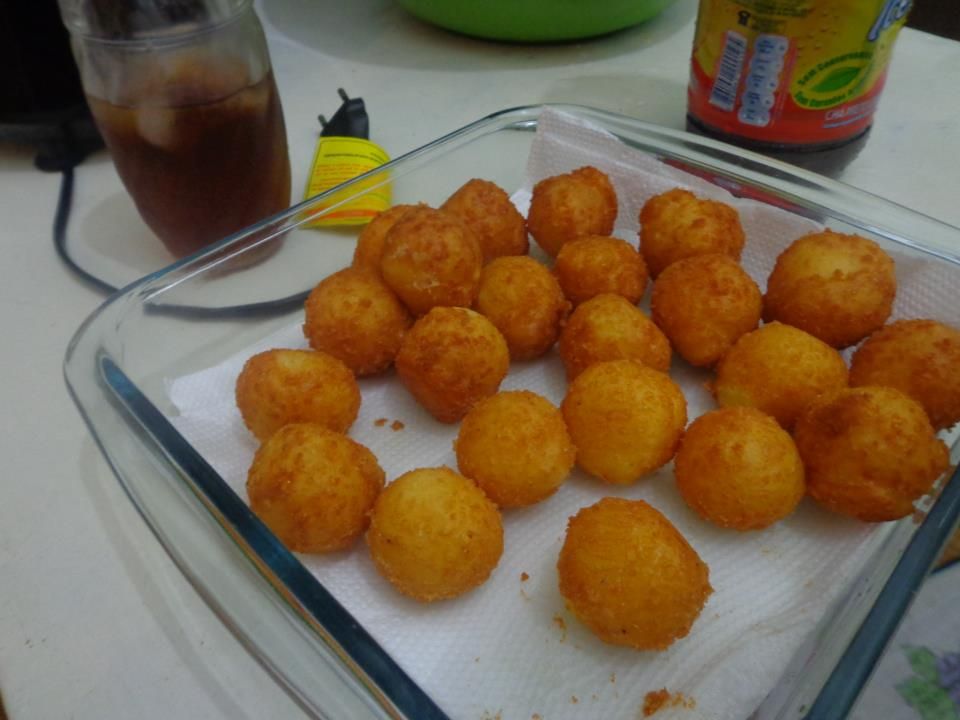 Bolinhas de queijo fácil