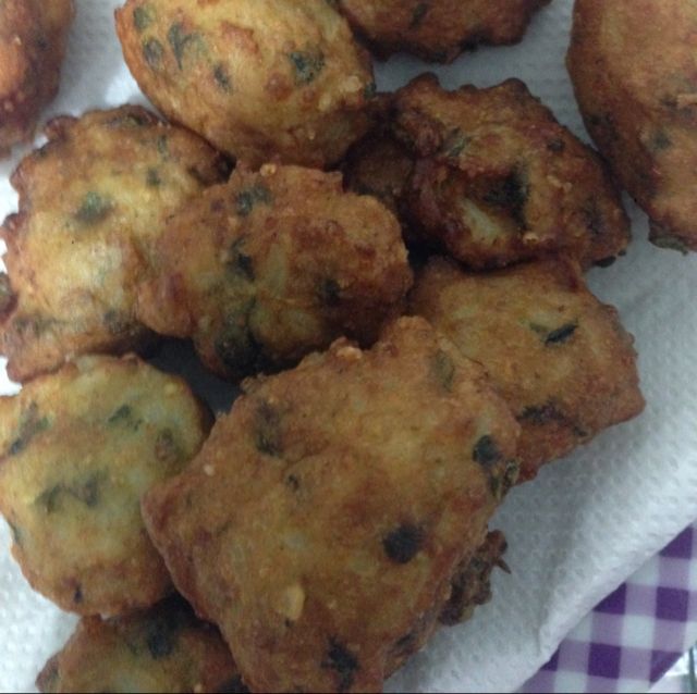 Bolinho de arroz com espinafre