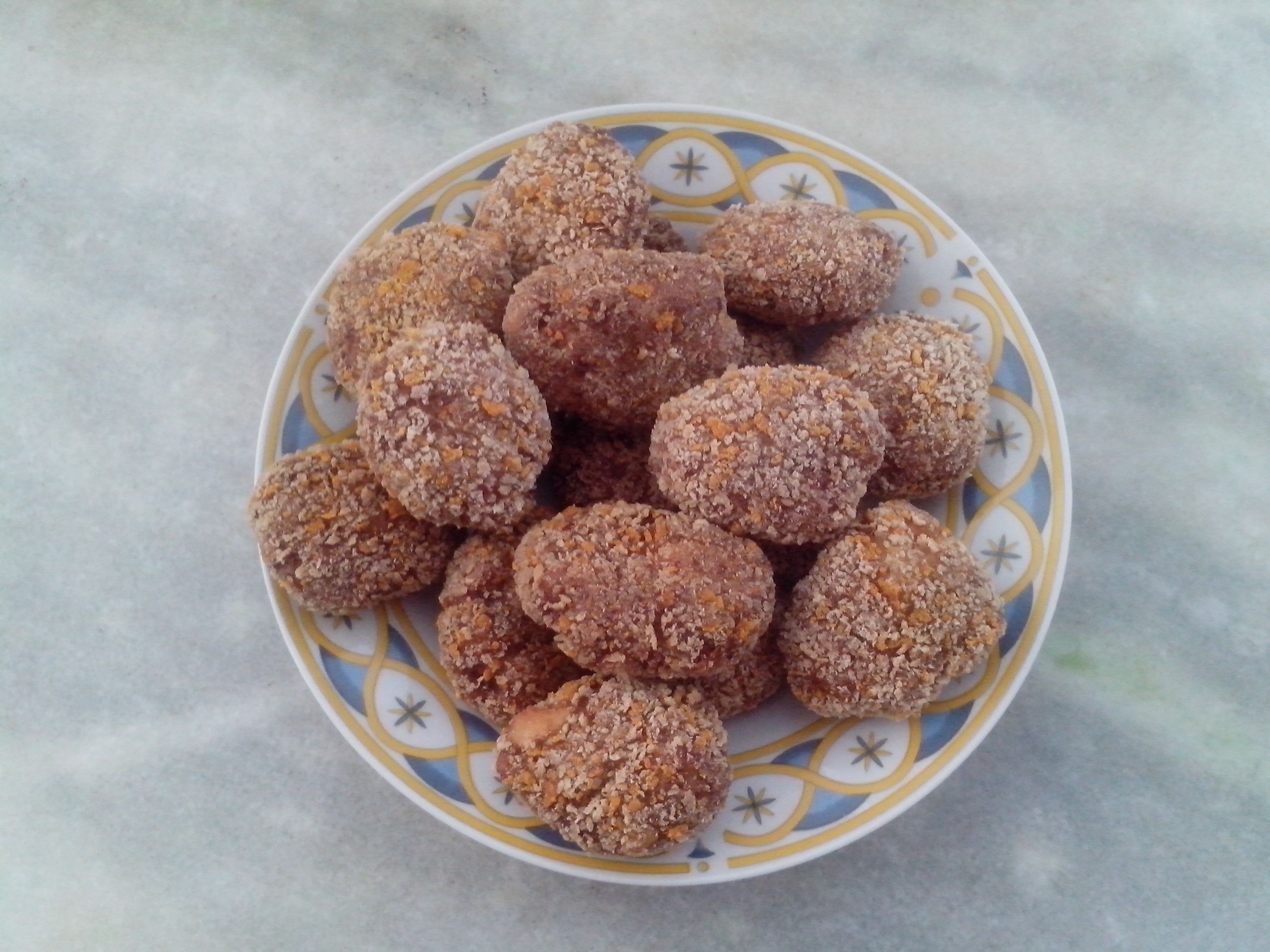 Bolinho de carne com pão