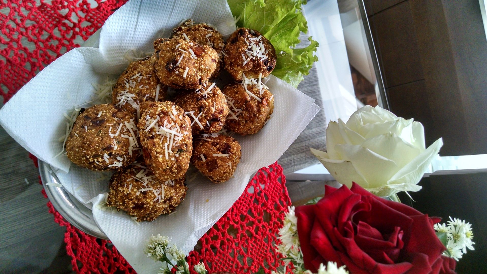 Bolinho de milho flocão com carne (Petisco)