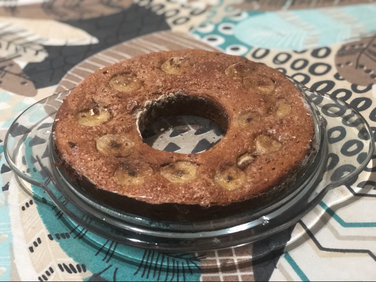 Bolo de banana com ameixa sem farinha