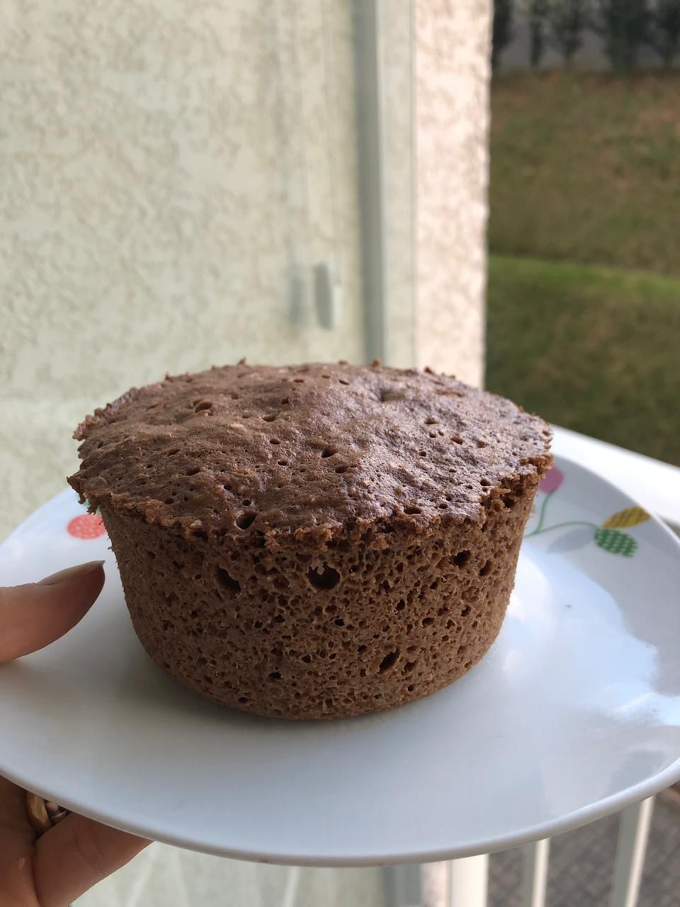 Bolo de banana com cacau de micro-ondas