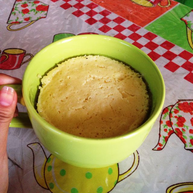 Bolo de caneca de leite em pó