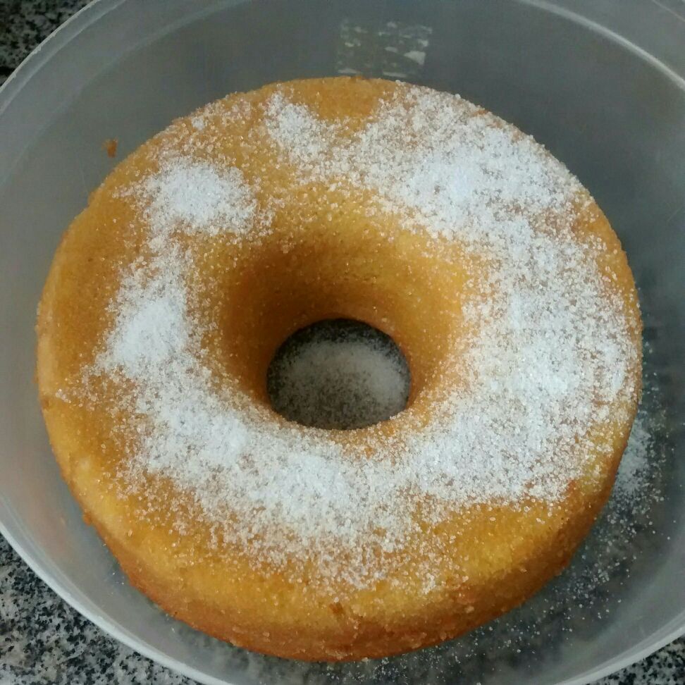 Bolo de casca de abacaxi