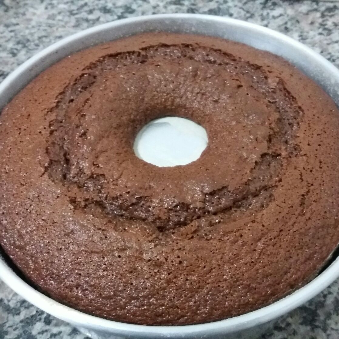 Bolo de chocolate com flocos de aveia