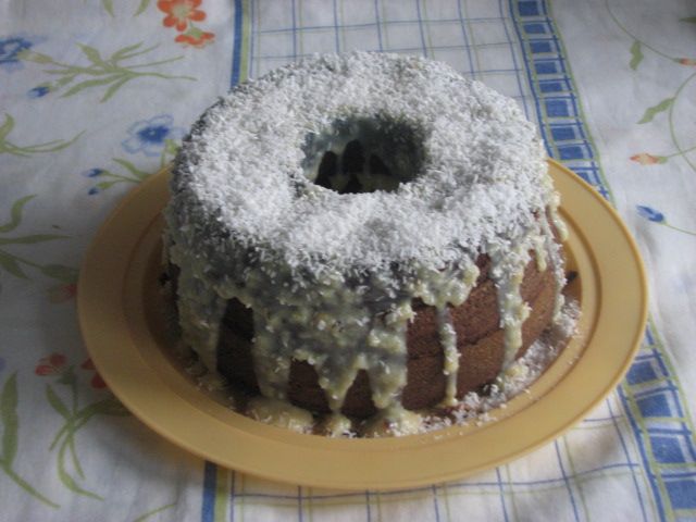 Bolo de chocolate recheado