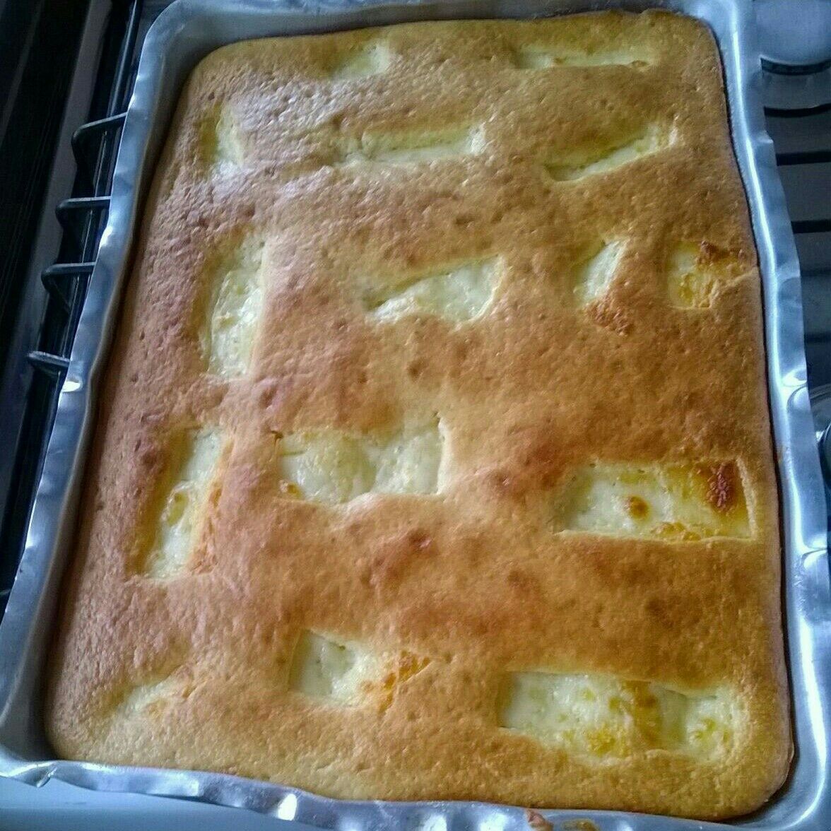 Bolo de coalhada com queijo