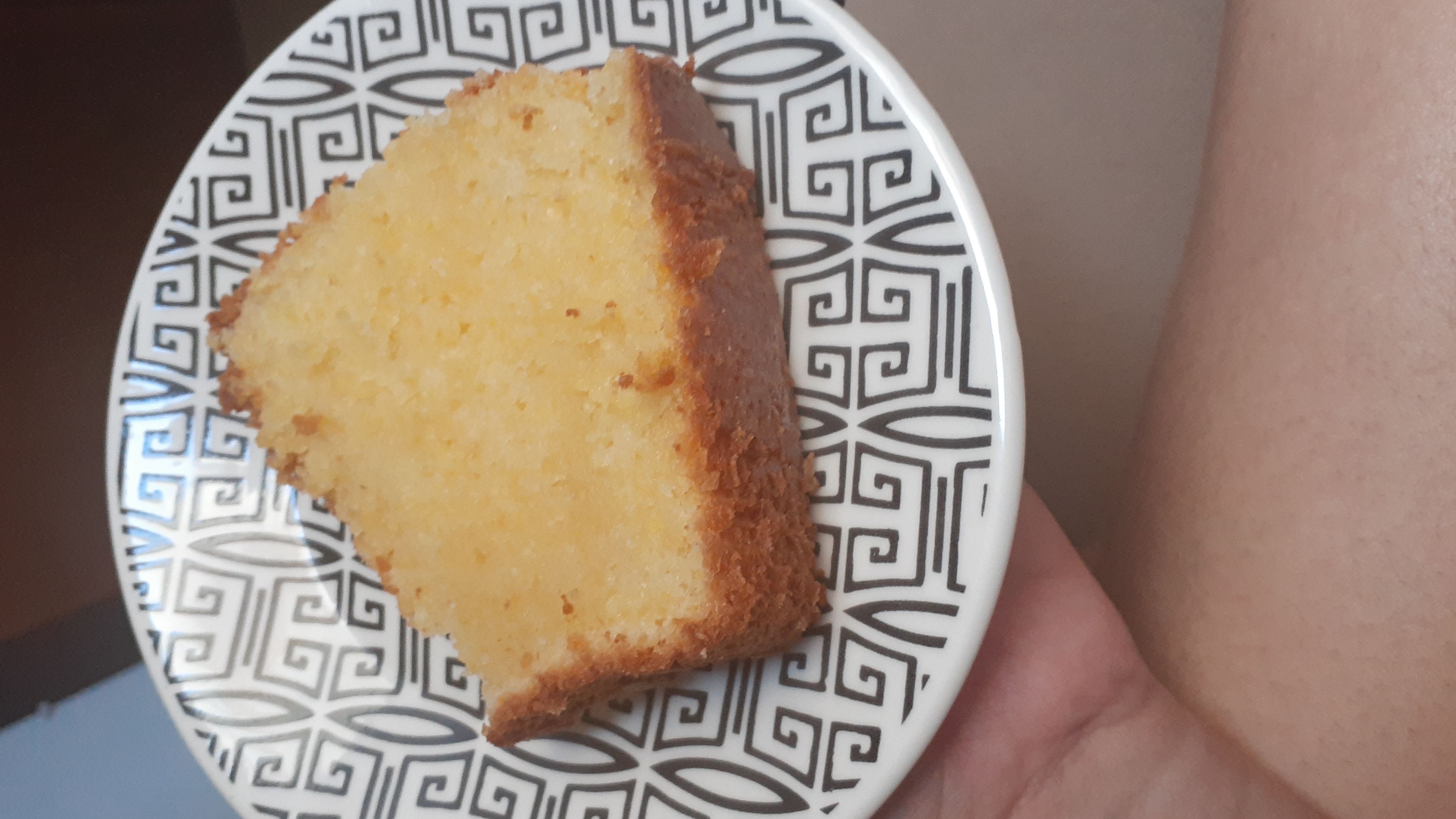 Bolo de cuscuz simples e barato de liquidificador