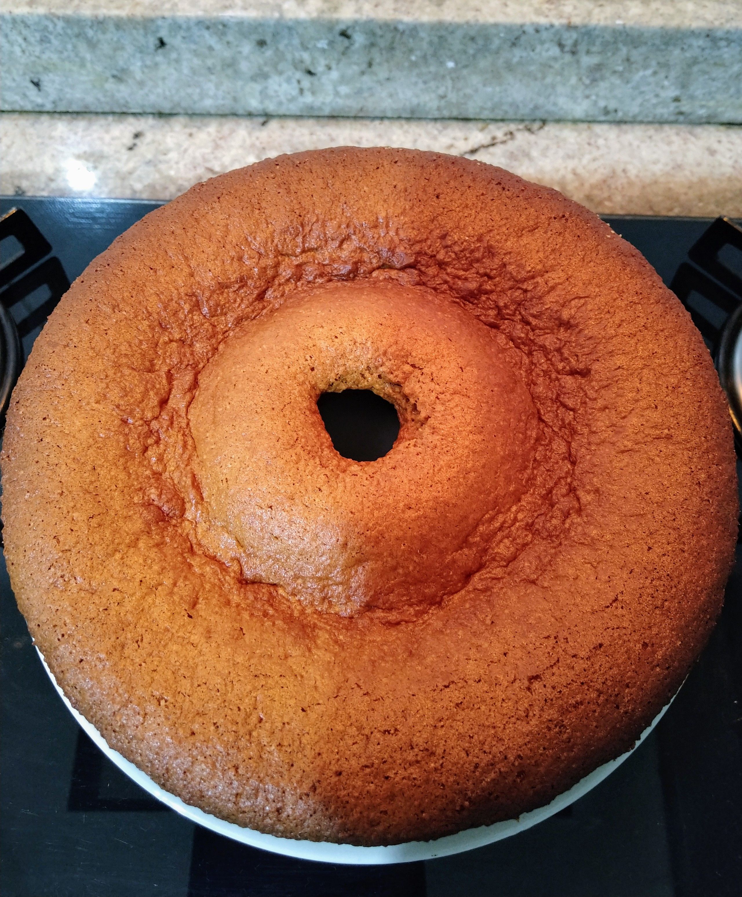 Bolo de farinha láctea com canela