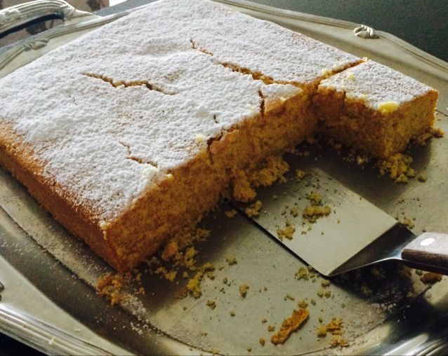 Bolo de fubá com leite de coco (sem lactose)