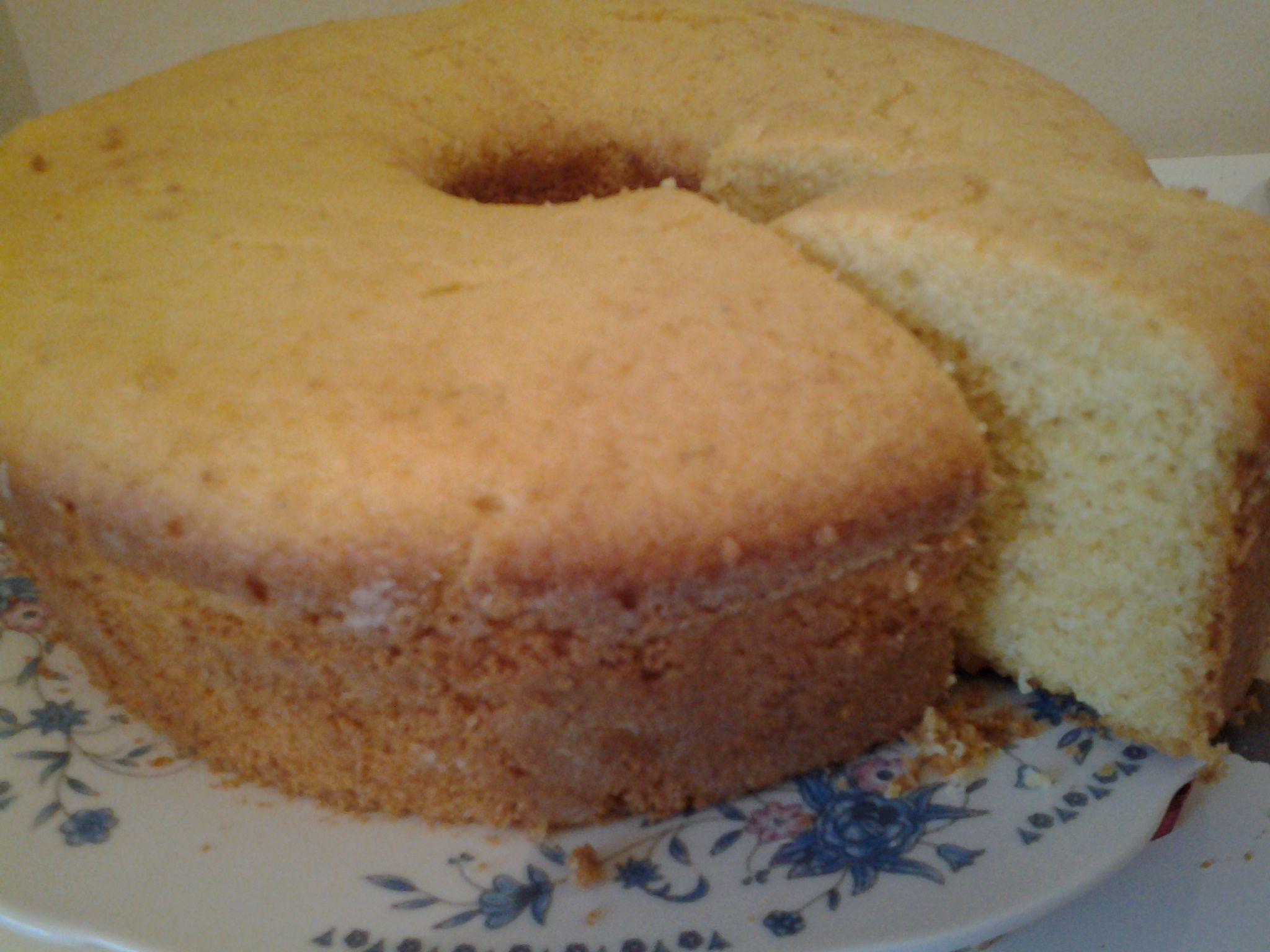 Bolo de fubá sem leite e sem farinha de trigo