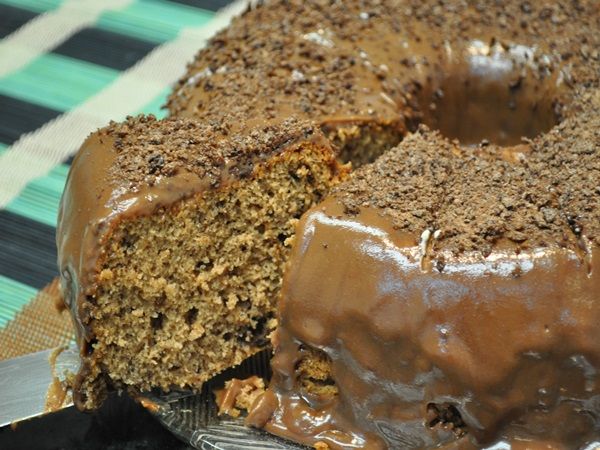 Bolo de iogurte grego com ovomaltine