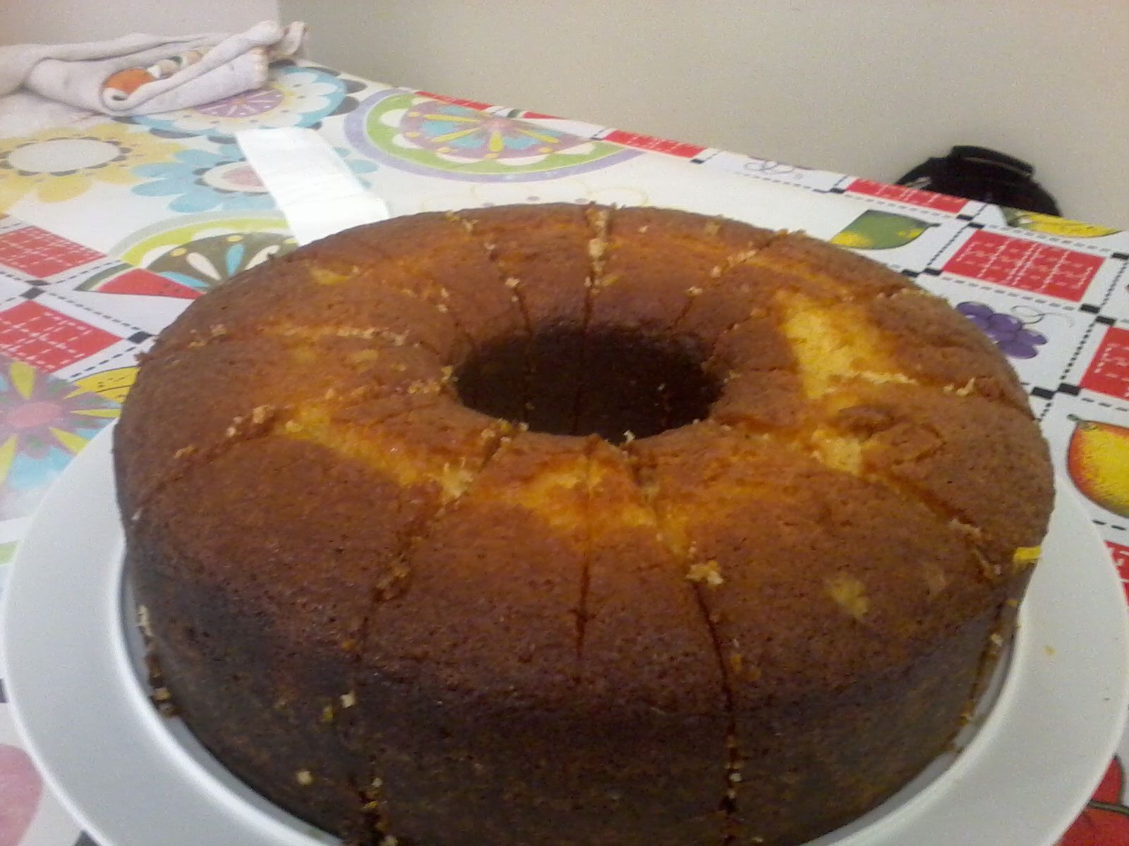 Bolo de laranja com casca fácil