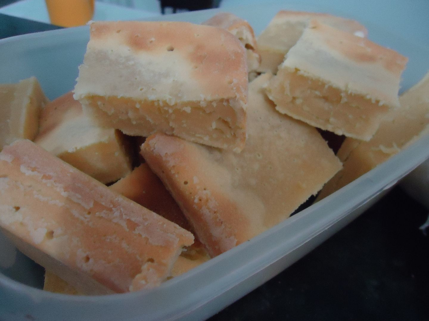 Bolo de leite feito com creme de leite