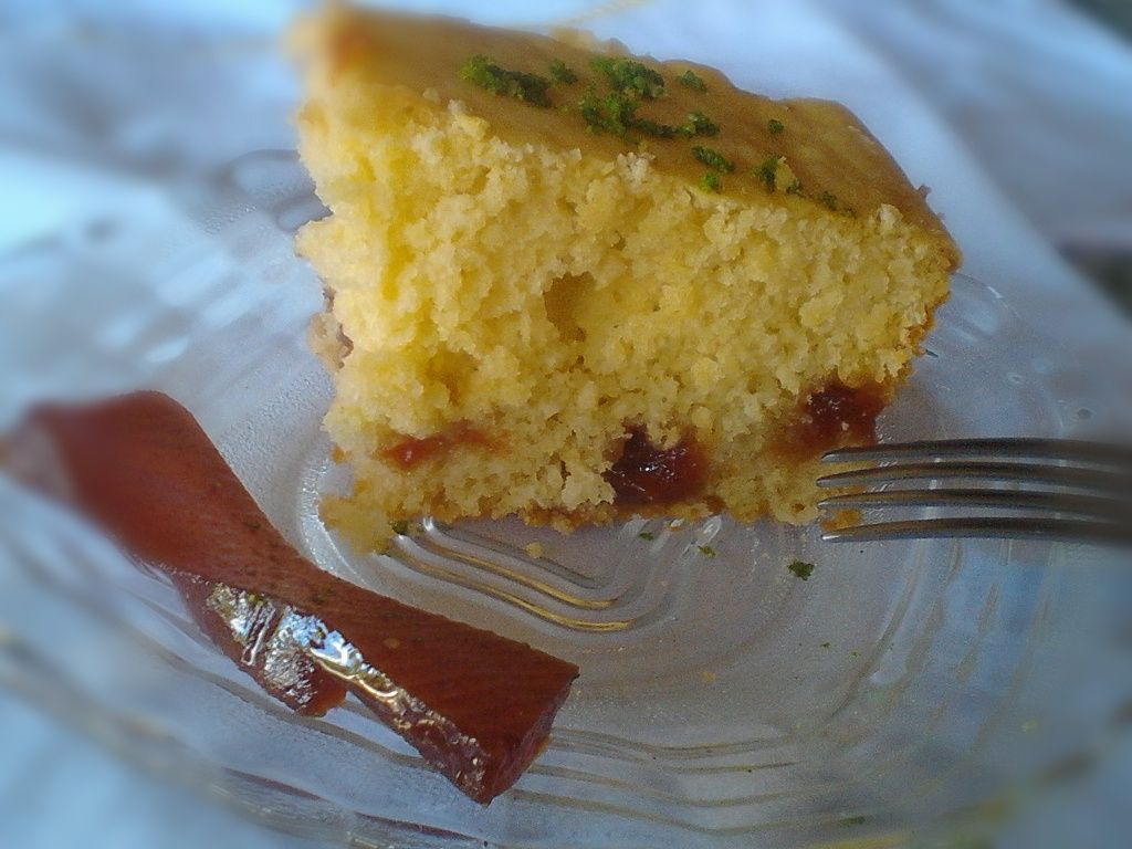 Bolo de limão com goiabada