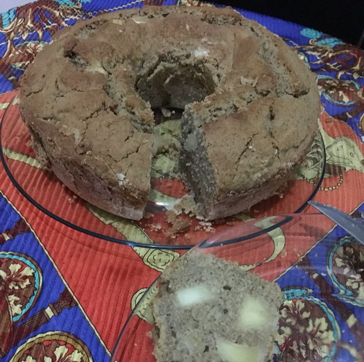 Bolo de maçã de farinha de arroz sem lactose