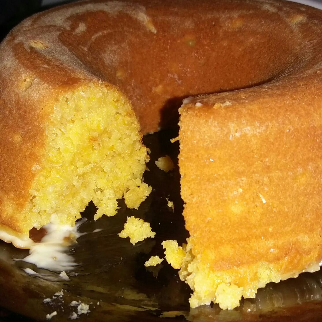 Bolo de milho tipo pamonha com requeijão cremoso