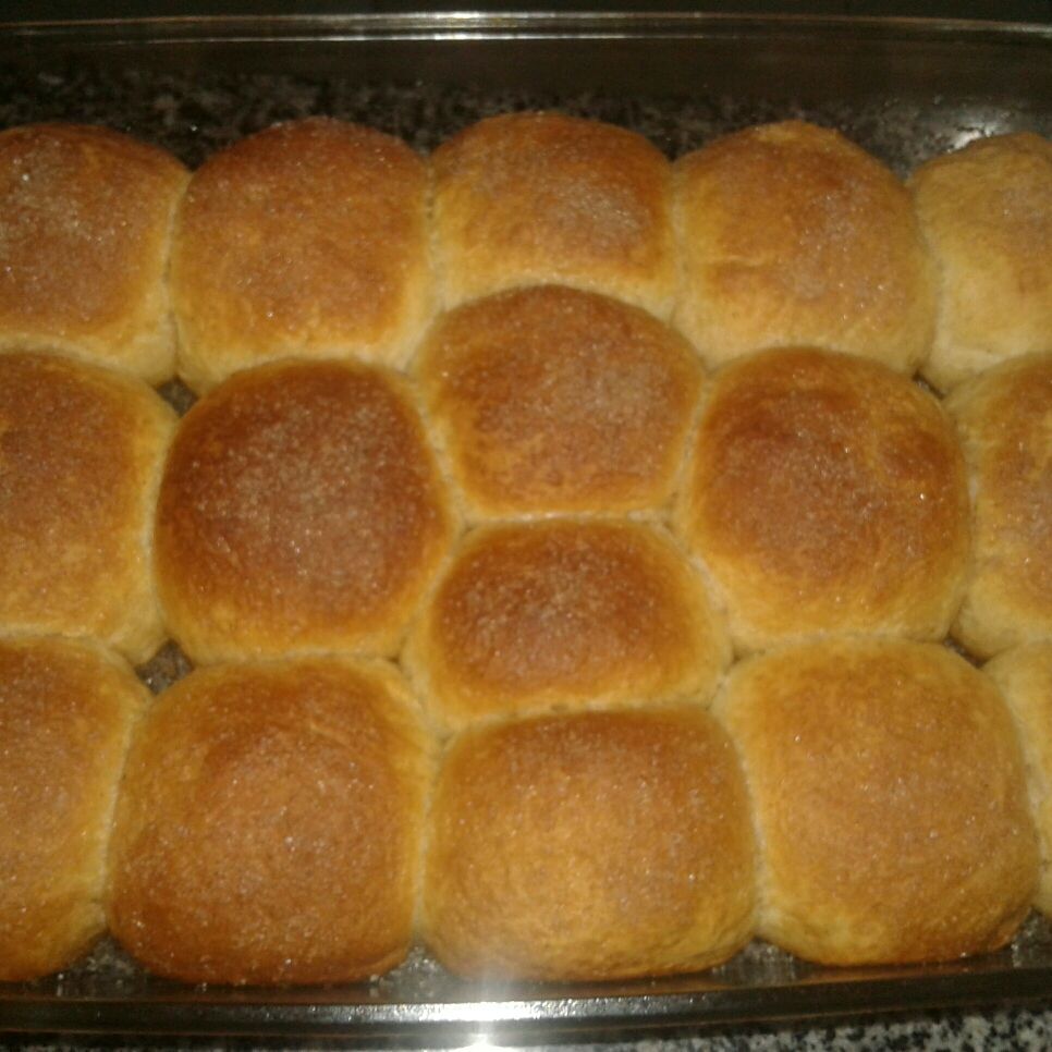 Bolo húngaro (pão doce com recheio de goiabada)