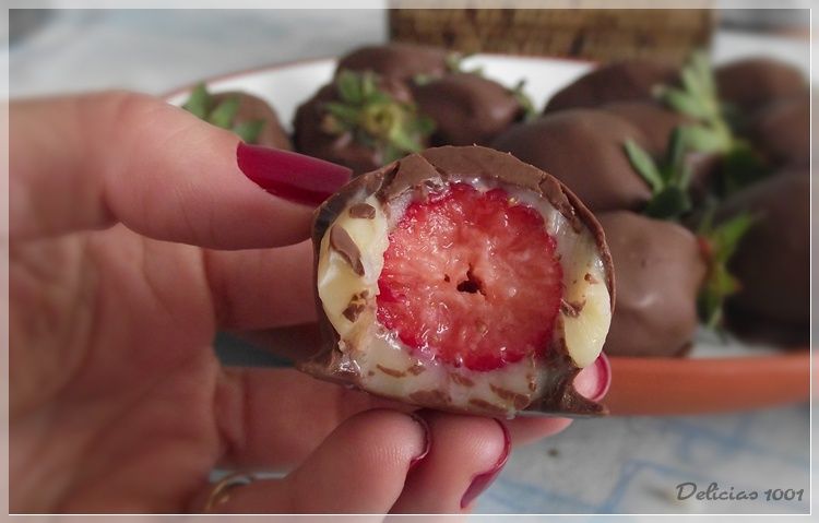 Bombons de morango e brigadeiro branco