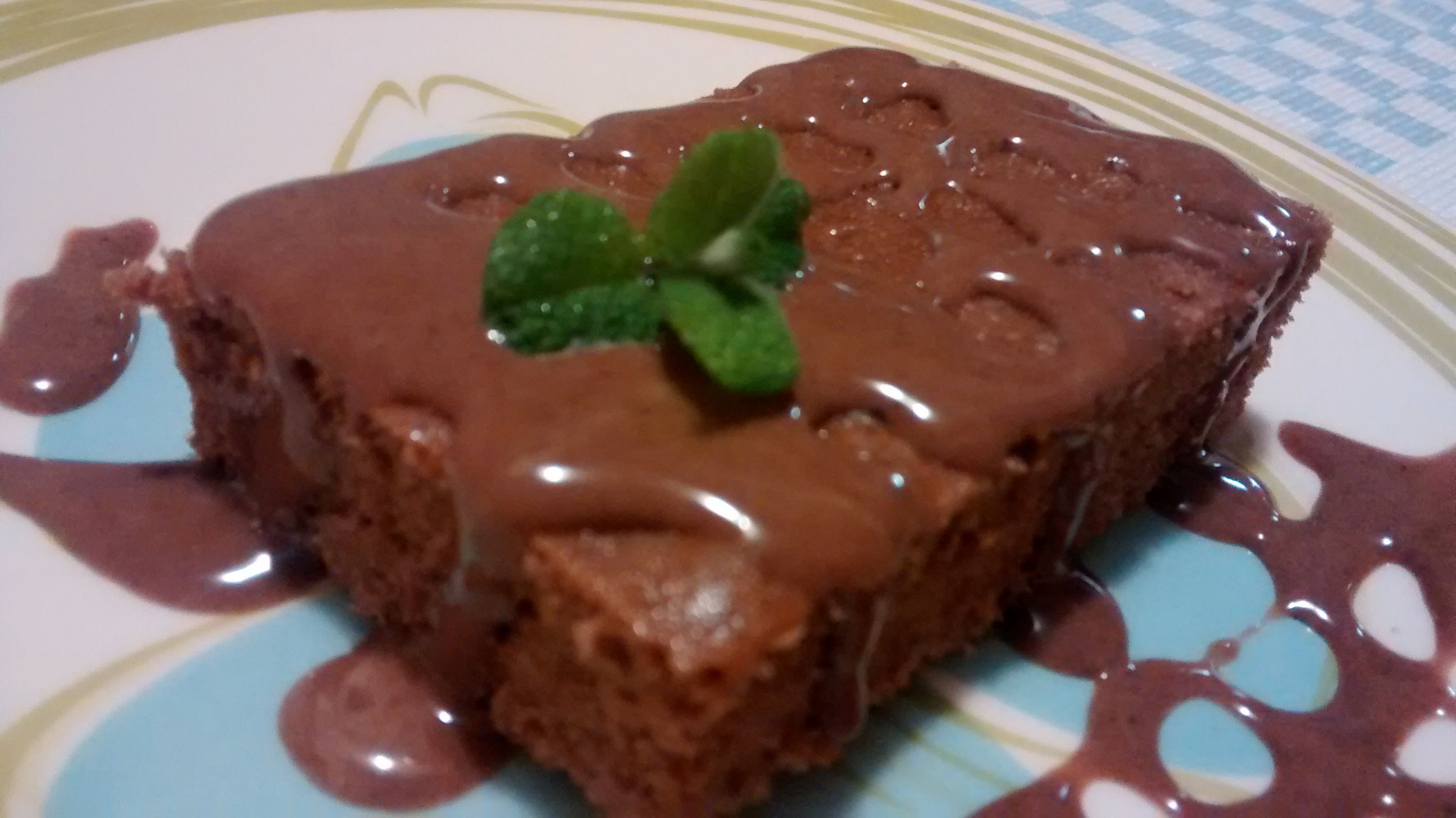 Brownie fino com amêndoas