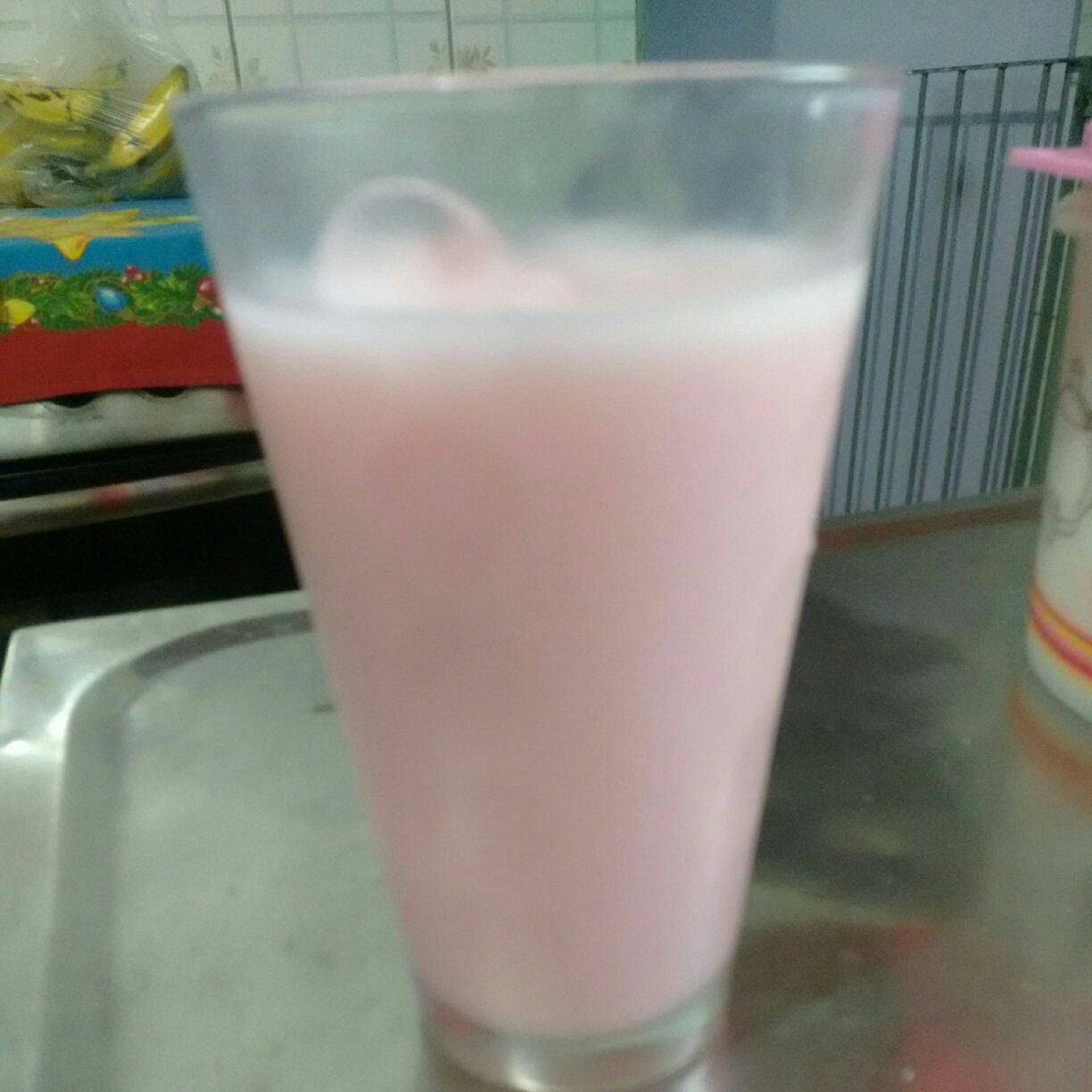 Caipirinha de Yakult (Vodka)