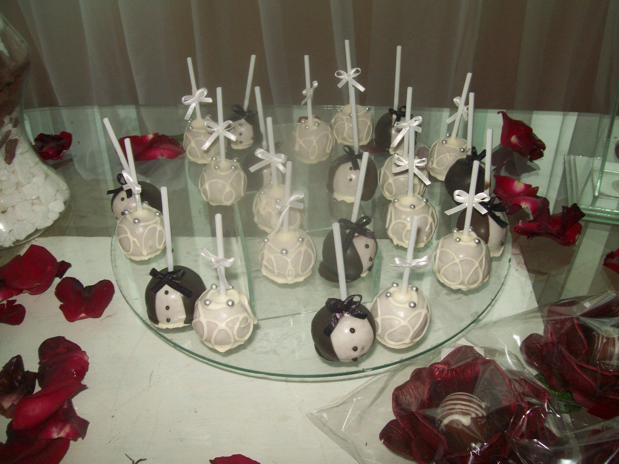 Cake Pop Noivinhos de coco queimado