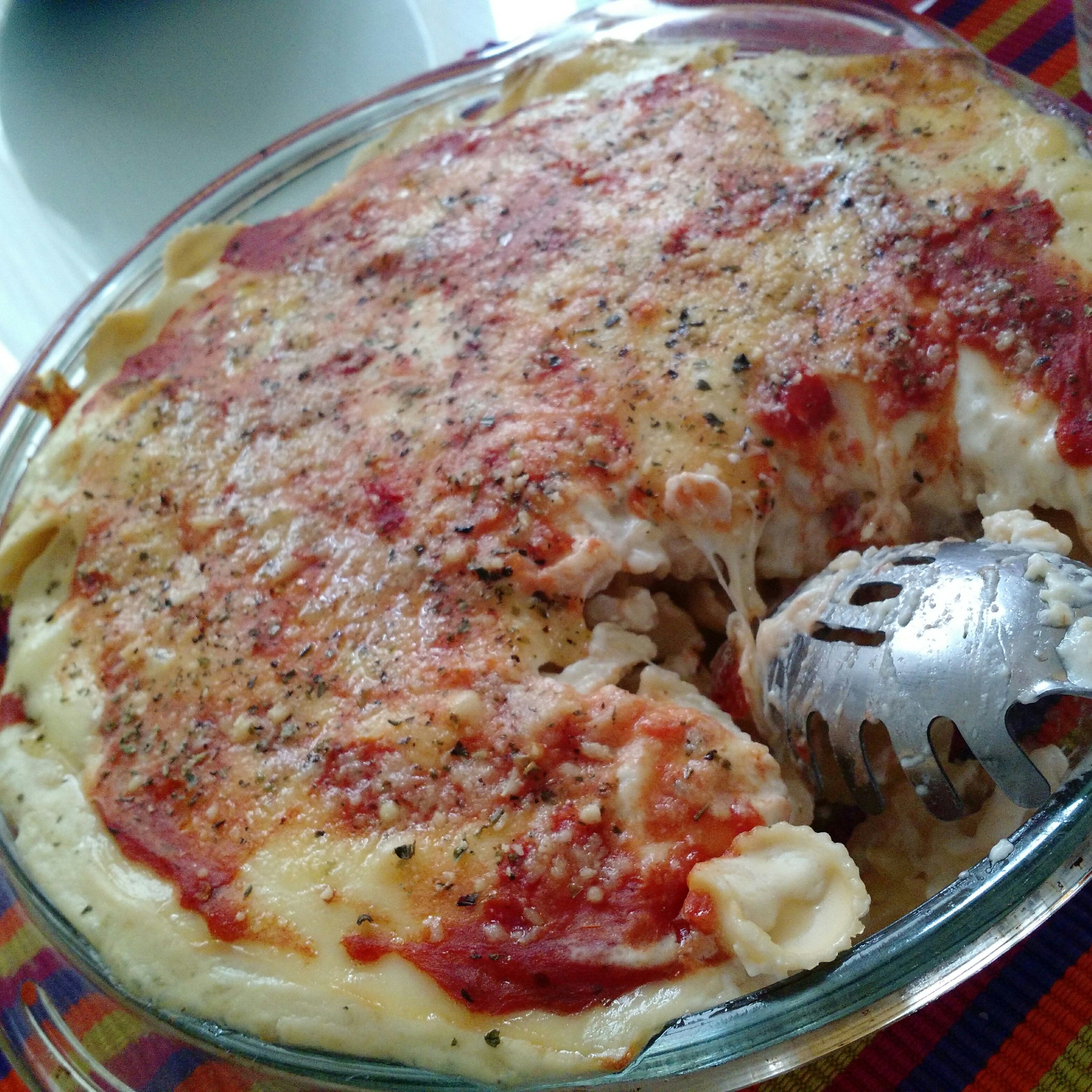 Capeletti gratinado com batata e queijo