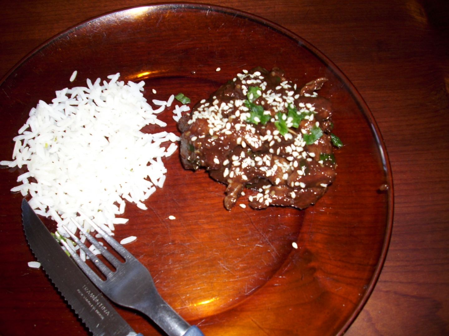 Carne acebolada simples