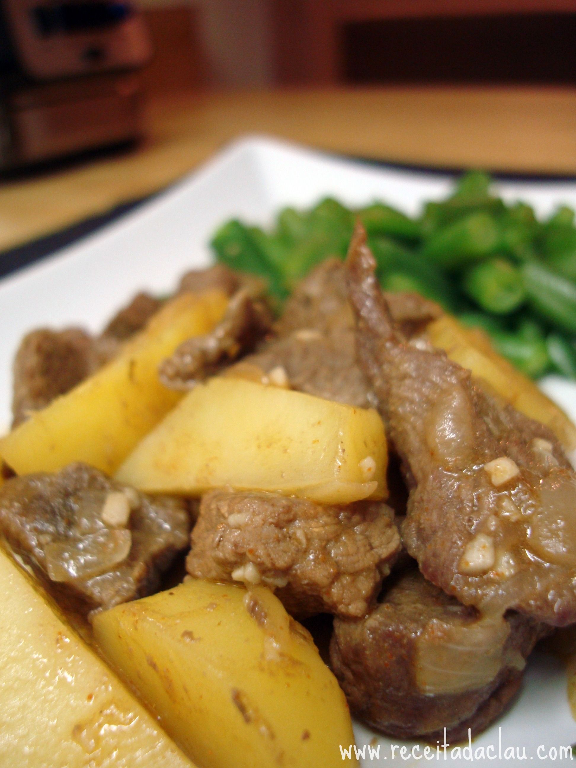 Carne com batatas