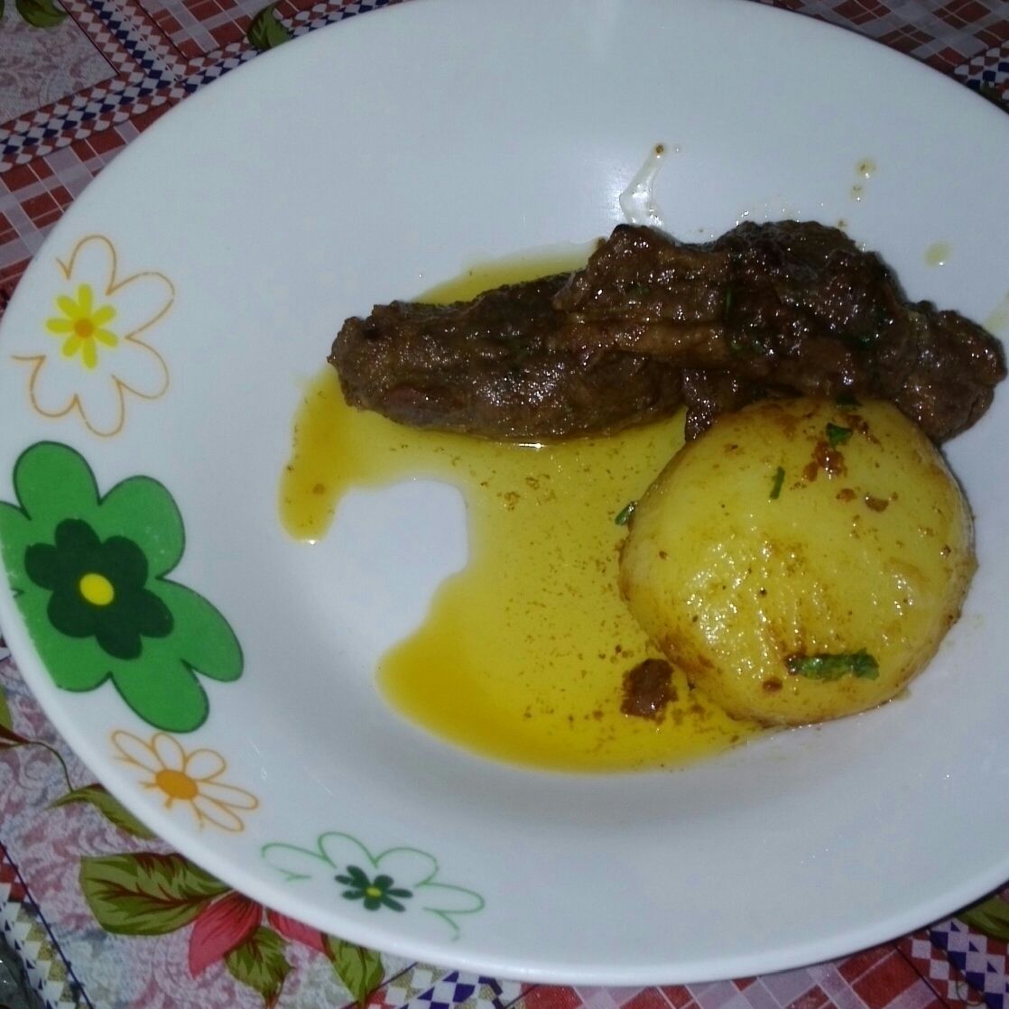 Carne de bananinha com batatas