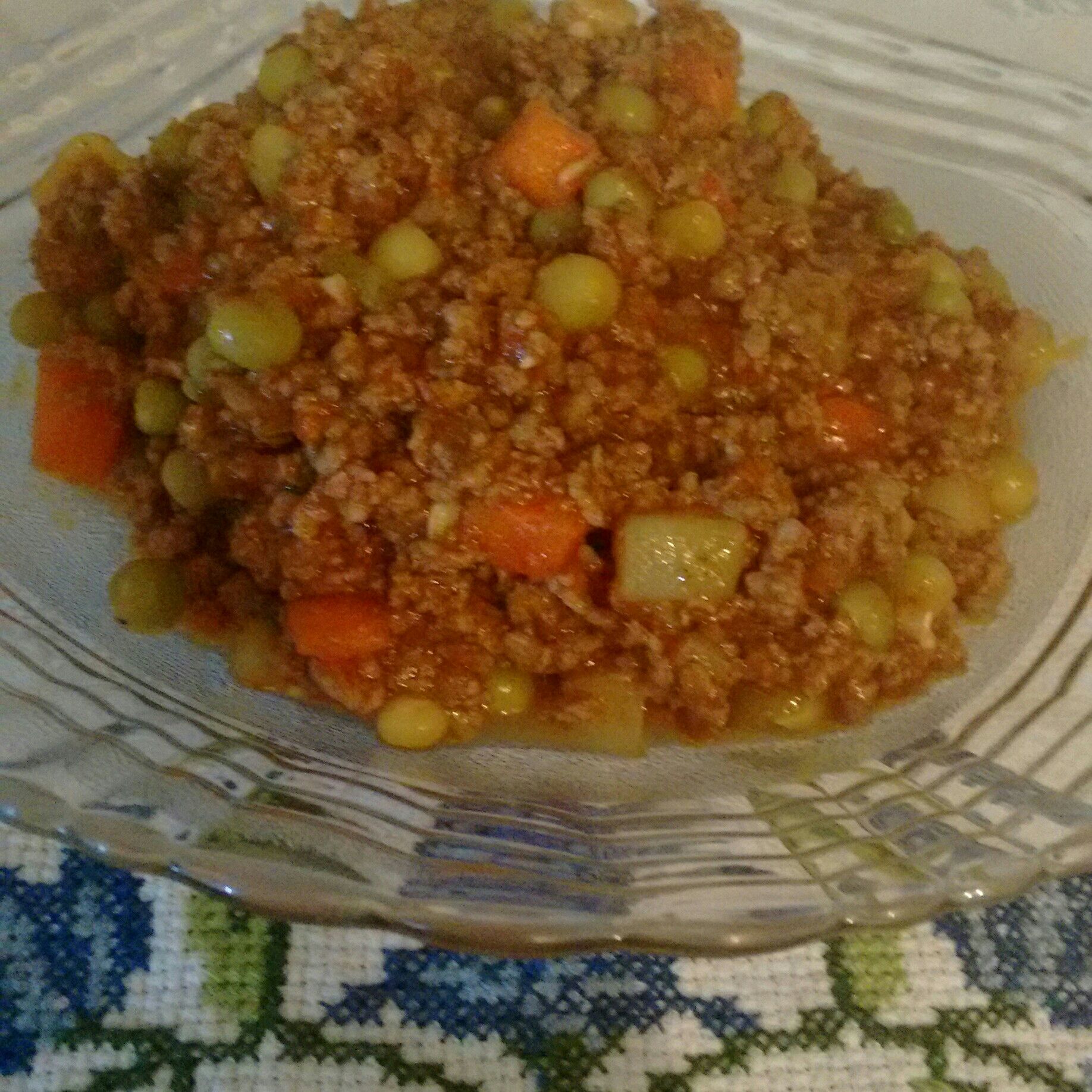 Carne moída com seleta de legumes