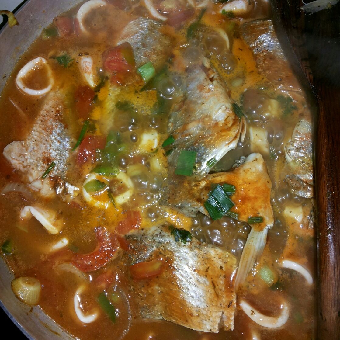 Corvina ao molho de lula