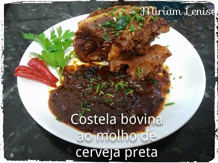 Costela bovina ao molho de cerveja preta