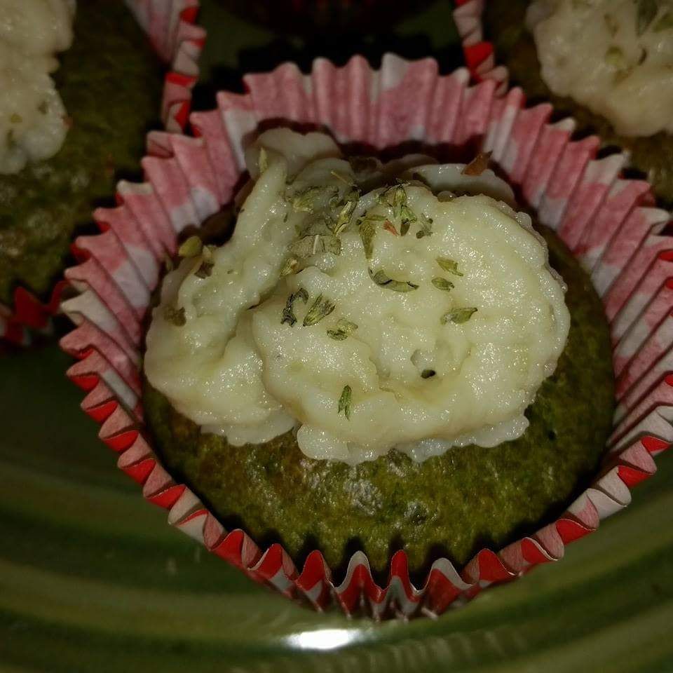 Cupcake salgado de espinafre