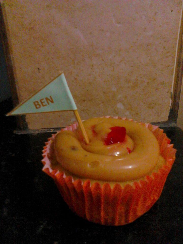 Cupcakes da cunhadinha (baunilha e gotas de chocolate)