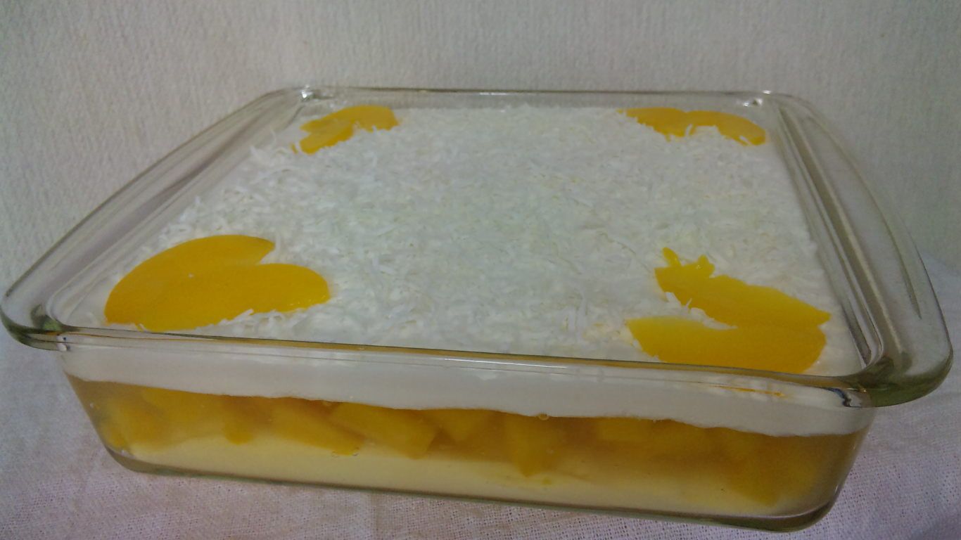 Escondidinho de frutas