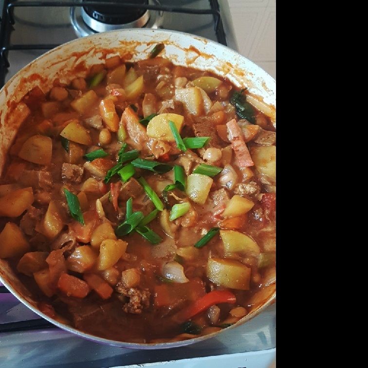 Estrogonofe de legumes e tofu