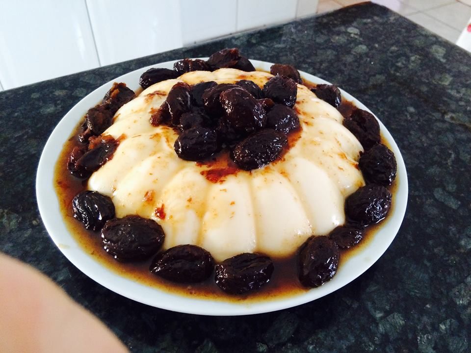 Flan especial (calda de ameixas)