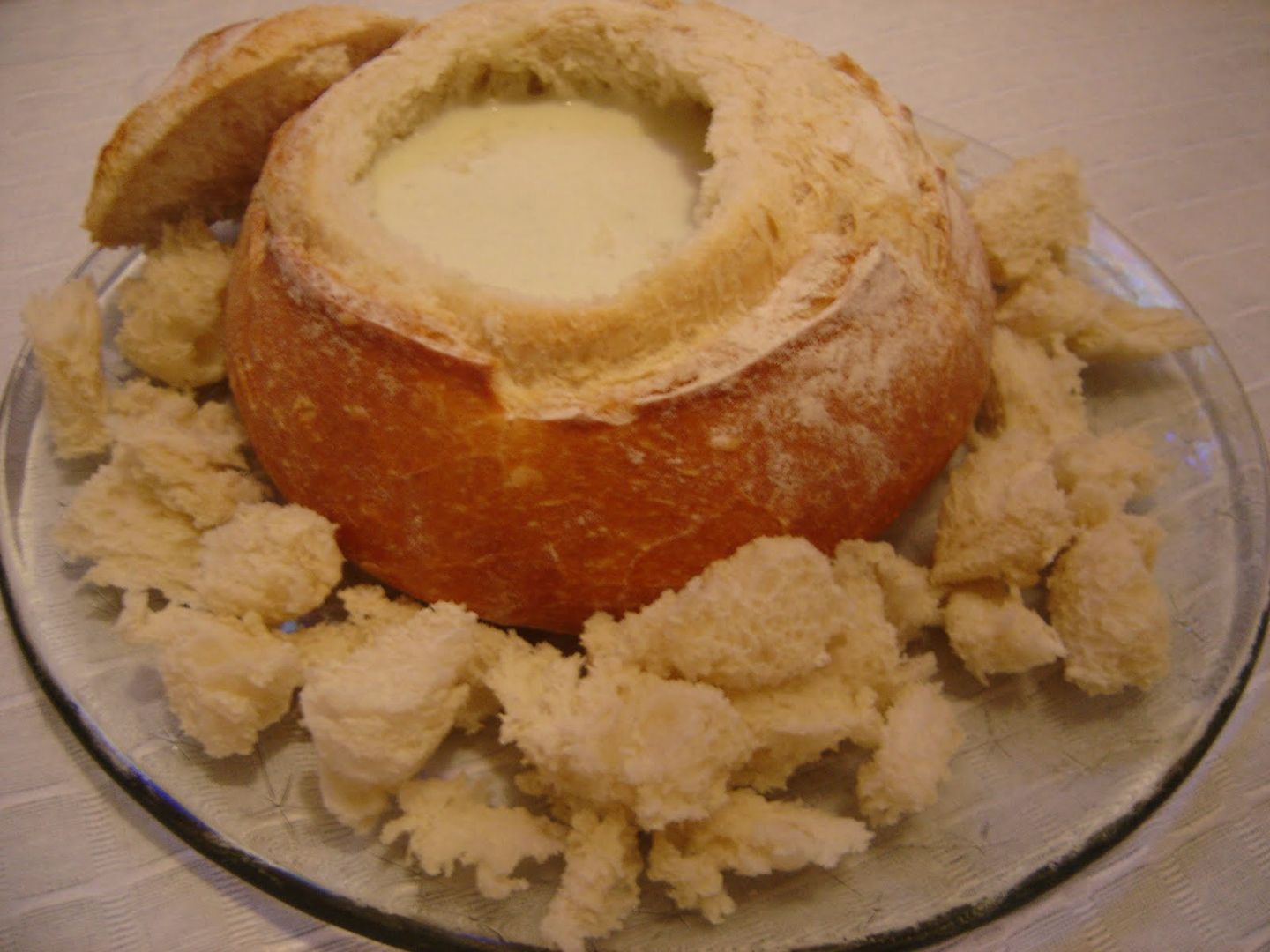 Fondue de gorgonzola do pão italiano