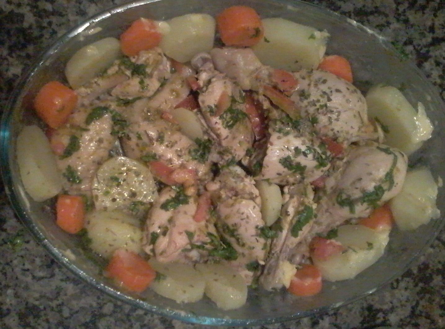 Frango ao forno com legumes