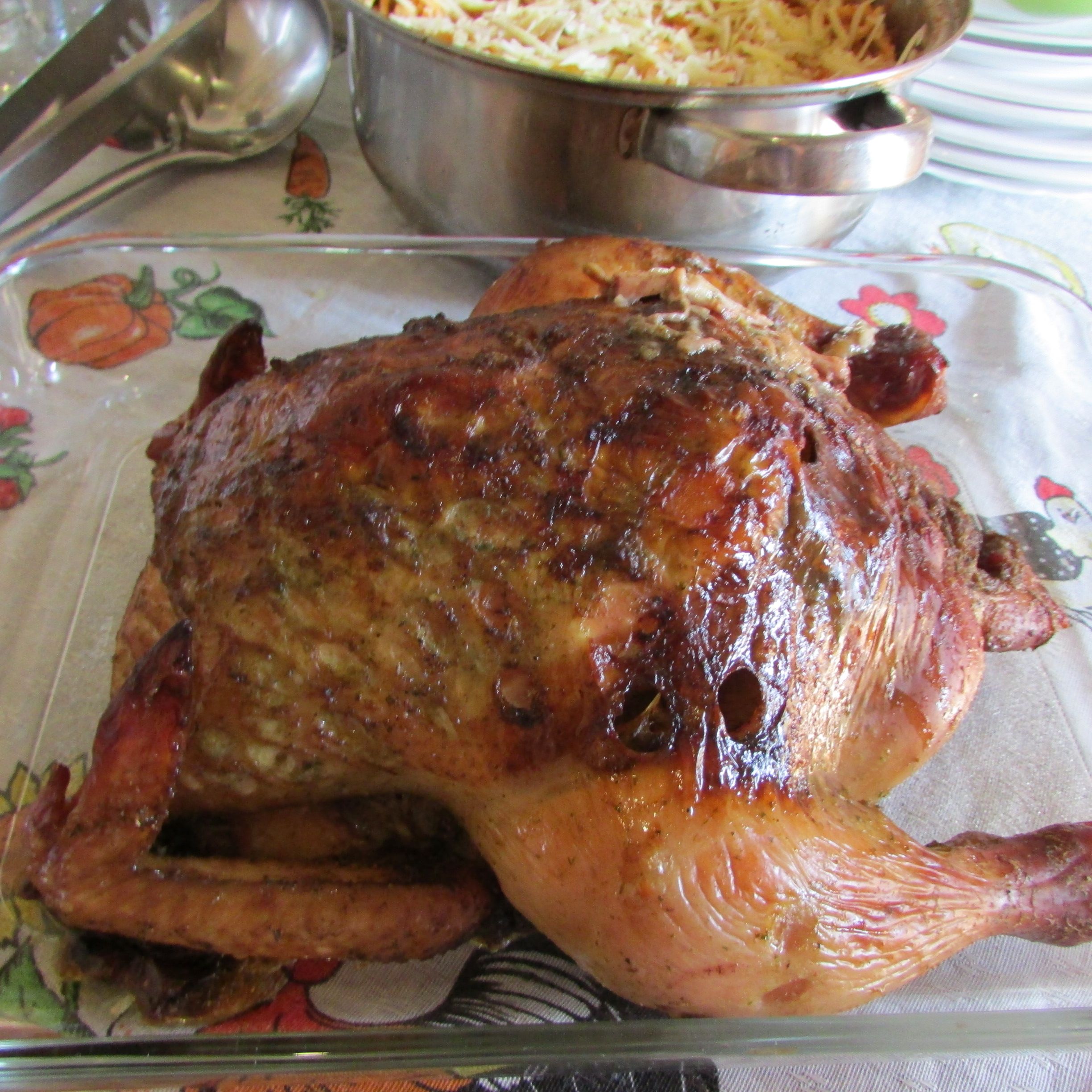 Frango recheado e assado na cerveja preta