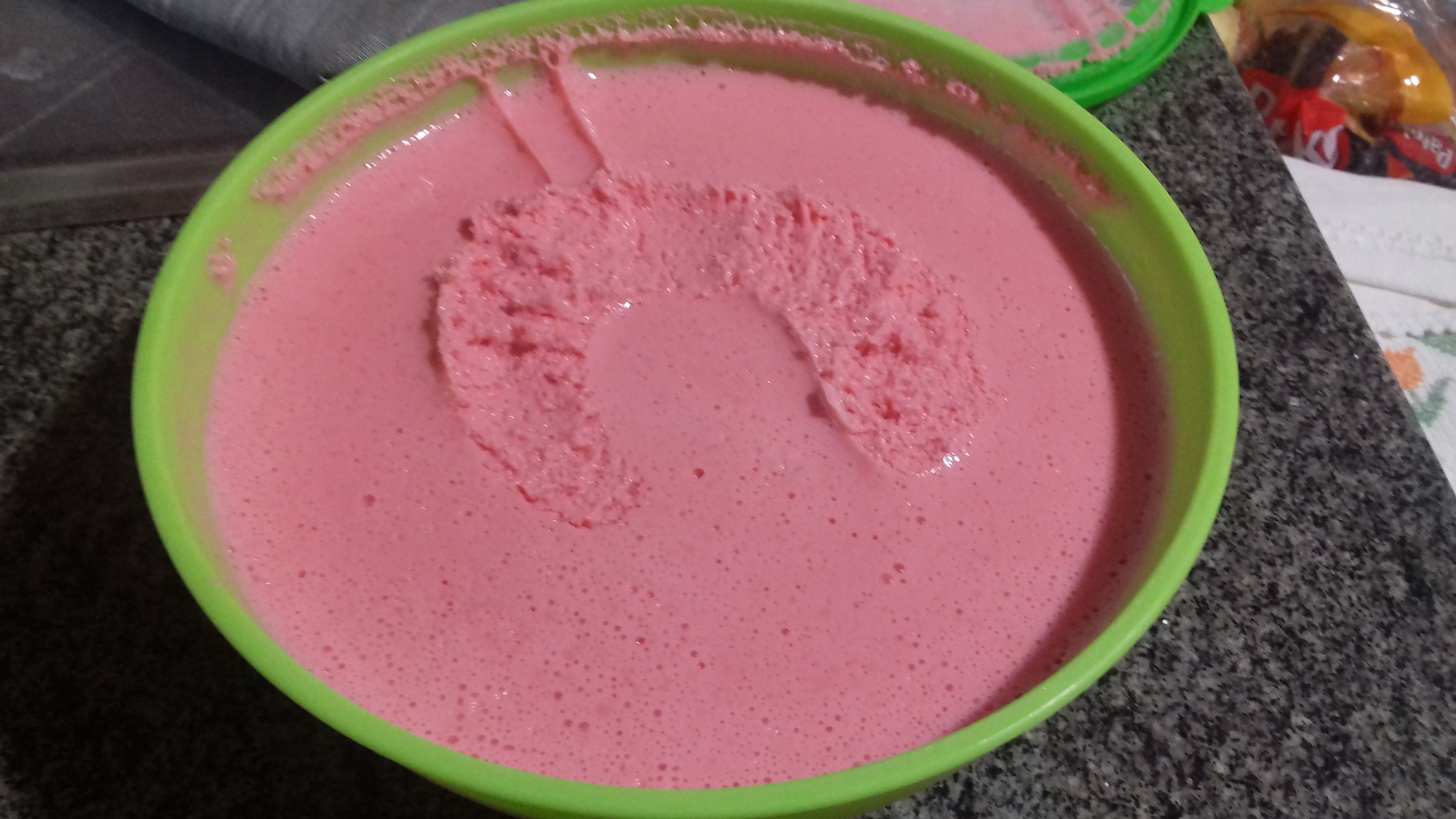 Gelatina com guaraná "gelatina delicia"